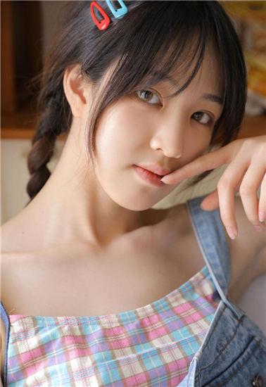 向日葵app下载汅api免费网址站长统计花蝴蝶截图0
