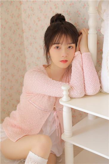 草莓香蕉秋葵芭乐18截图0