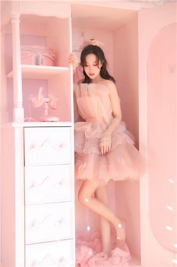 鸭脖草莓丝瓜向日葵榴莲截图0