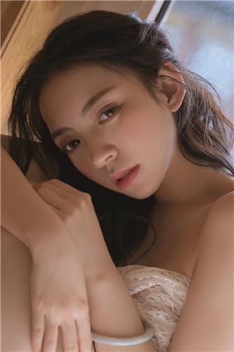 像抖音一样刷黄的短视频软件截图0