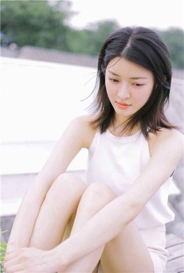 亚服1区2区3区乱码截图2
