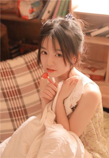 旧版草莓榴莲向日葵18岁好爽截图0
