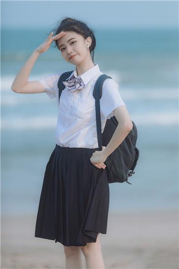 两个人的BD视频全免费高清截图1