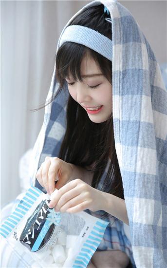 草莓榴莲向日葵18岁最新章节统计APP大全截图1